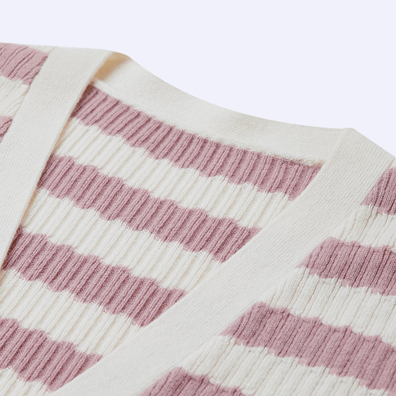 ML2204 เสื้อแจ็คเก็ตคาร์ดิแกนถักคอวีลายทางสีชมพูและสีขาว ML2204 เสื้อแจ็คเก็ตคาร์ดิแกนถักคอวีลายทางสีชมพูและสีขาว
