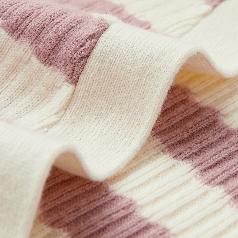 ML2204 เสื้อแจ็คเก็ตคาร์ดิแกนถักคอวีลายทางสีชมพูและสีขาว ML2204 เสื้อแจ็คเก็ตคาร์ดิแกนถักคอวีลายทางสีชมพูและสีขาว