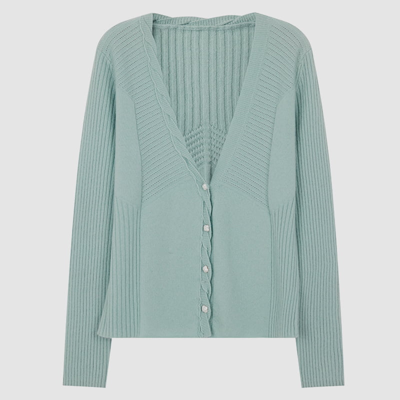 ML2218 เสื้อคาร์ดิแกนถักกระดุมแถวเดียวคอวี Twist มีกระดุมรูปกลีบดอกไม้ ML2218 เสื้อคาร์ดิแกนถักกระดุมแถวเดียวคอวี Twist มีกระดุมรูปกลีบดอกไม้