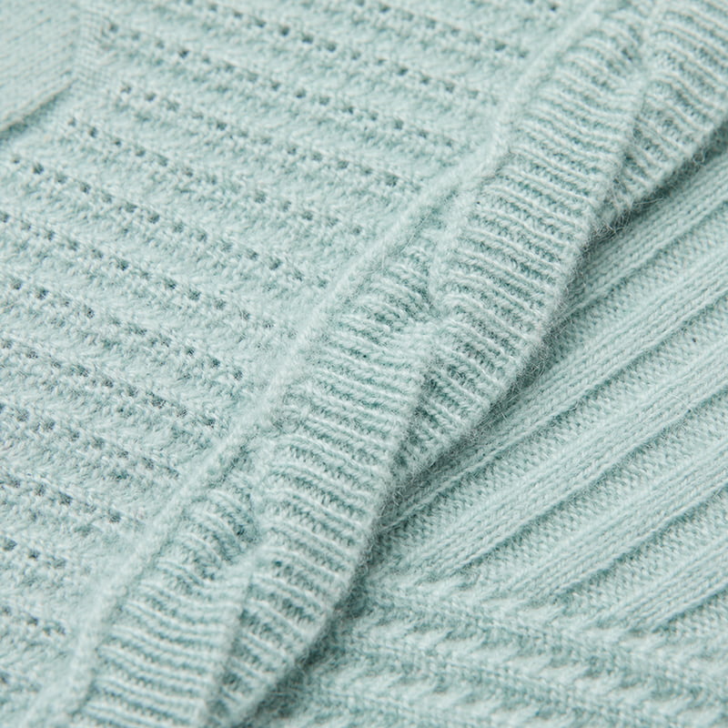 ML2218 เสื้อคาร์ดิแกนถักกระดุมแถวเดียวคอวี Twist มีกระดุมรูปกลีบดอกไม้ ML2218 เสื้อคาร์ดิแกนถักกระดุมแถวเดียวคอวี Twist มีกระดุมรูปกลีบดอกไม้