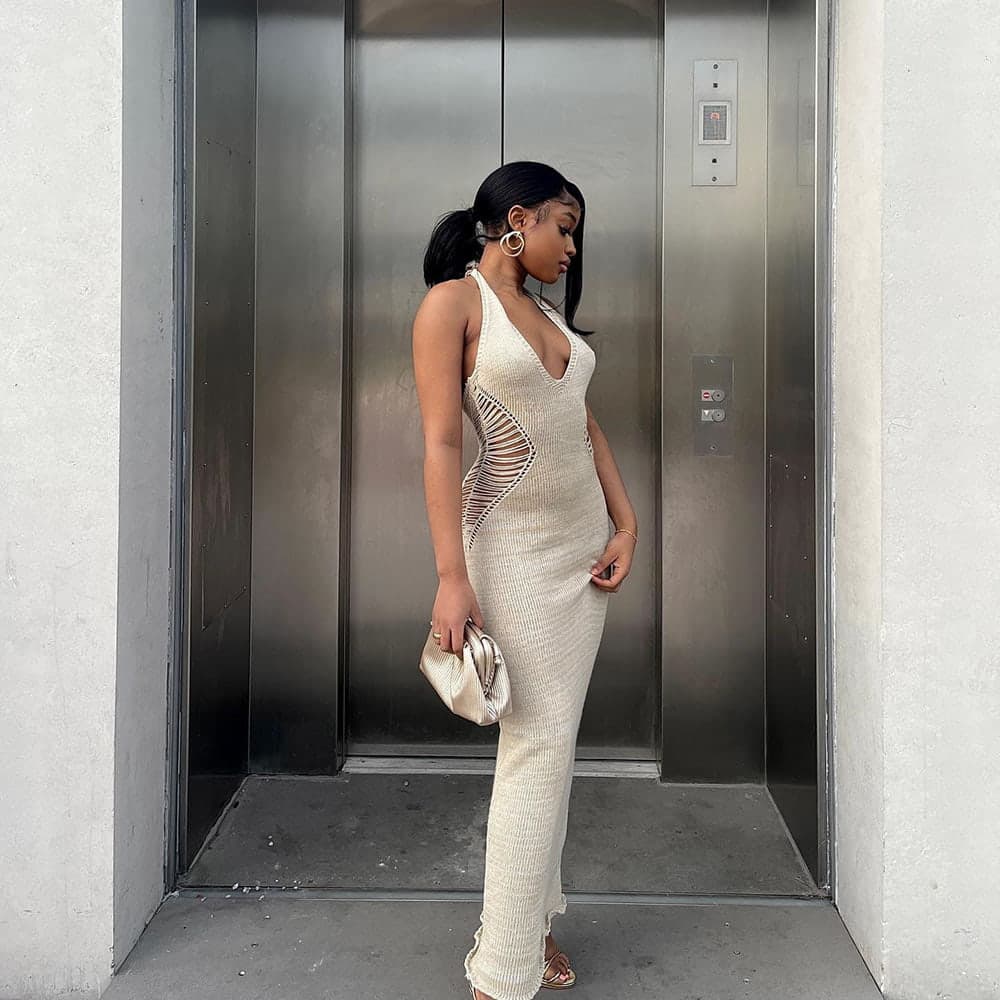 SM-K0073 ชุดเดรสถักเชือกแขวนคอคอวีแขนกุดสีทึบ SM-K0073 ชุดเดรสถักเชือกแขวนคอคอวีแขนกุดสีทึบ