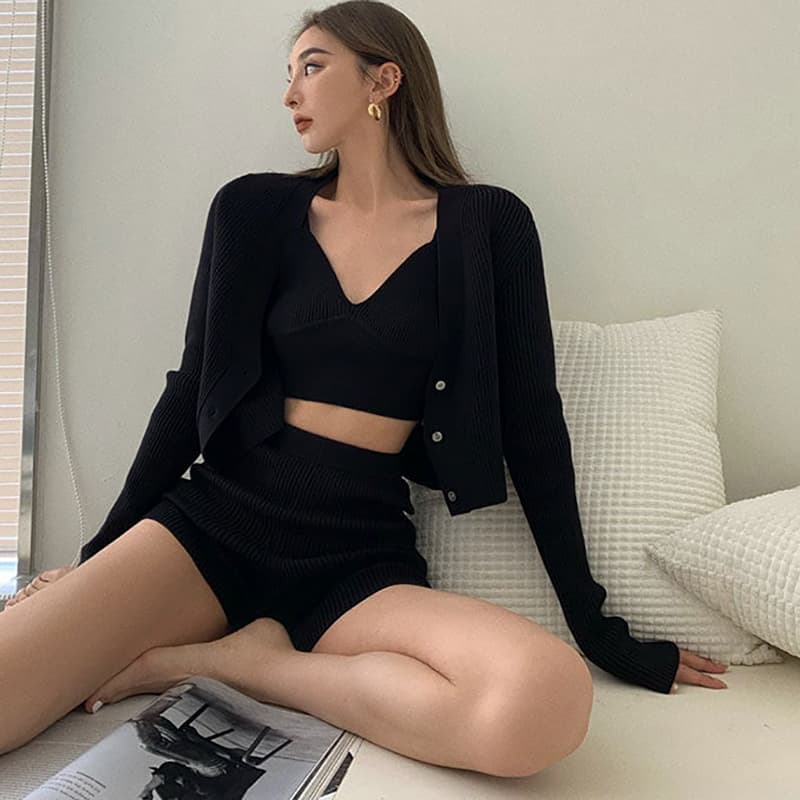 SM-K0112 เสื้อกล้ามและโค้ท+กางเกงขาสั้นผ้านิตติ้งเนื้อนุ่มแว็กซ์สุดเซ็กซี่ SM-K0112 เสื้อกล้ามและโค้ท+กางเกงขาสั้นผ้านิตติ้งเนื้อนุ่มแว็กซ์สุดเซ็กซี่